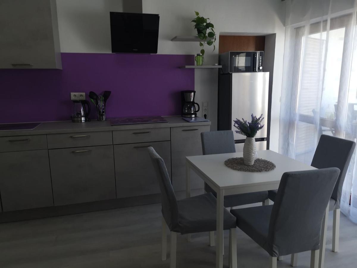 Ferienwohnung Lavanda Rust Bagian luar foto